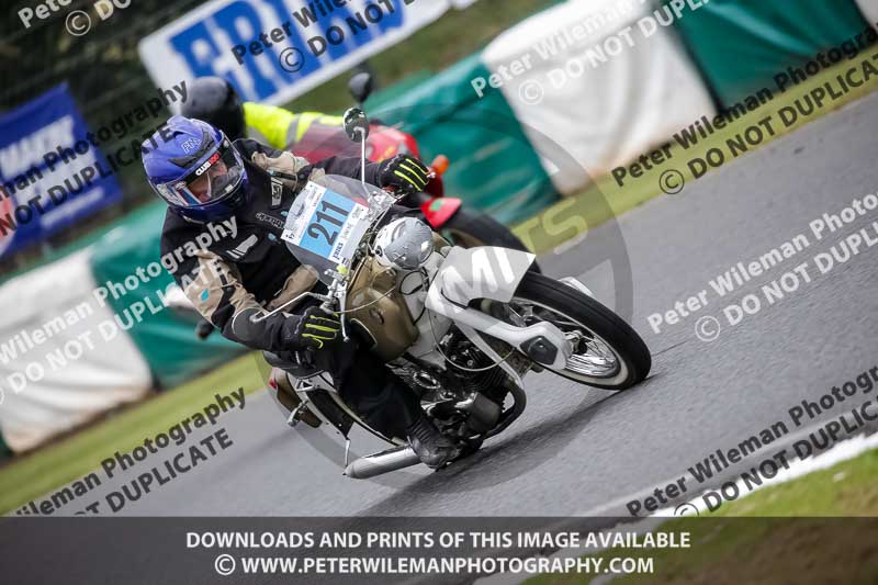 Vintage motorcycle club;eventdigitalimages;mallory park;mallory park trackday photographs;no limits trackdays;peter wileman photography;trackday digital images;trackday photos;vmcc festival 1000 bikes photographs
